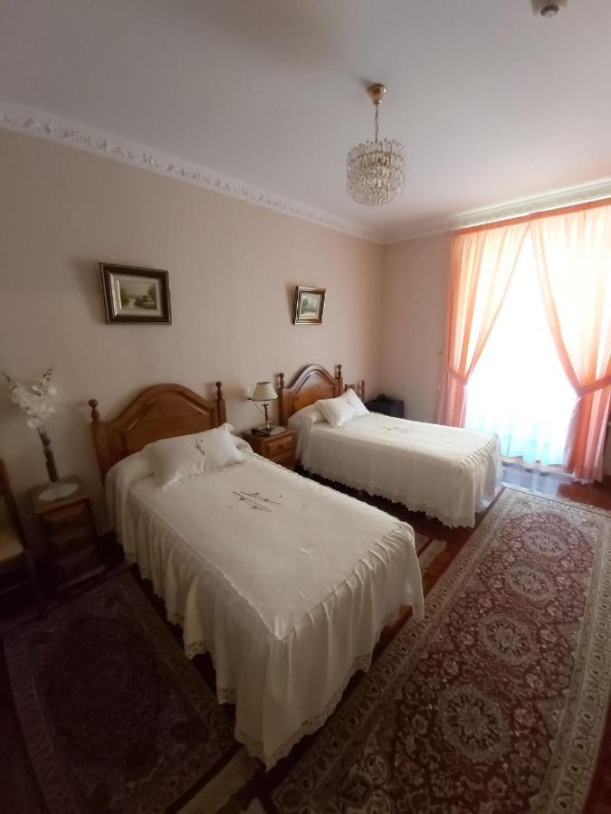 Pension Lorea Сан-Себастьян Екстер'єр фото